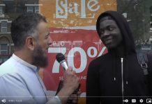 Amazing Conversion to Islam in 8 minutes ! ‘Live’ Street Dawah